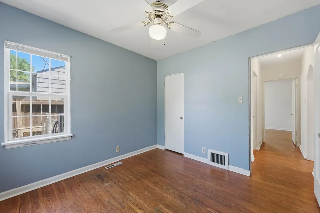 627 N Glendale Street Wichita KS 67208