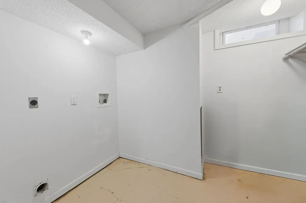 627 N Glendale Street Wichita KS 67208