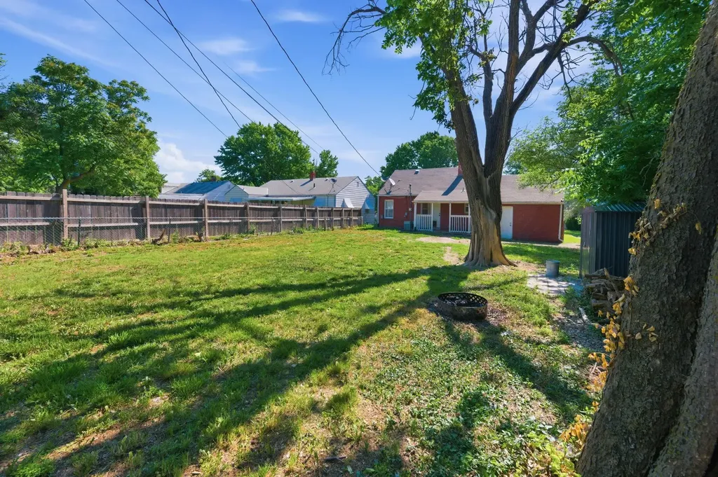 627 N Glendale Street Wichita KS 67208