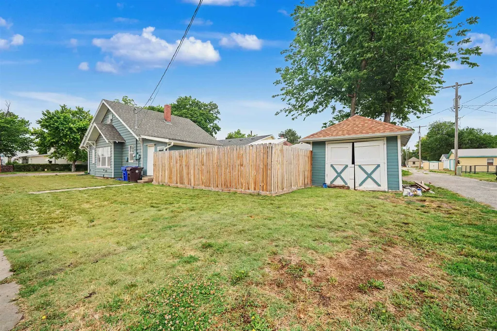 102 N Swedonia Street Marquette KS 67464