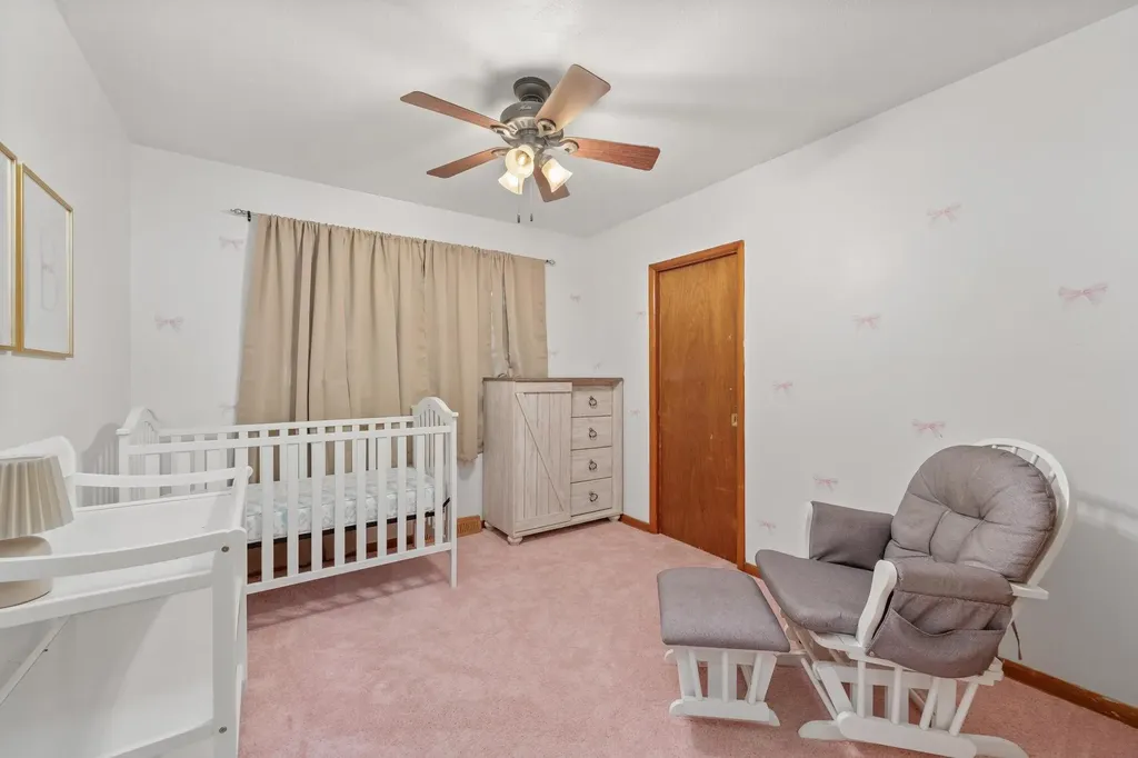 615 N Redbarn Wichita KS 67212