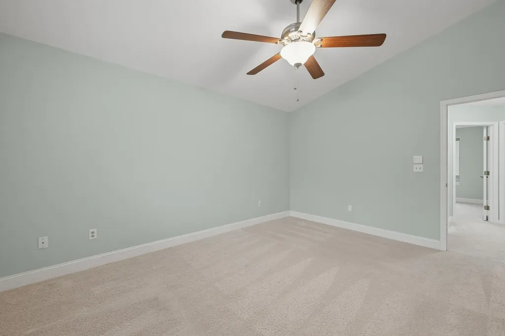 2438 N Tamarisk Street Derby KS 67037