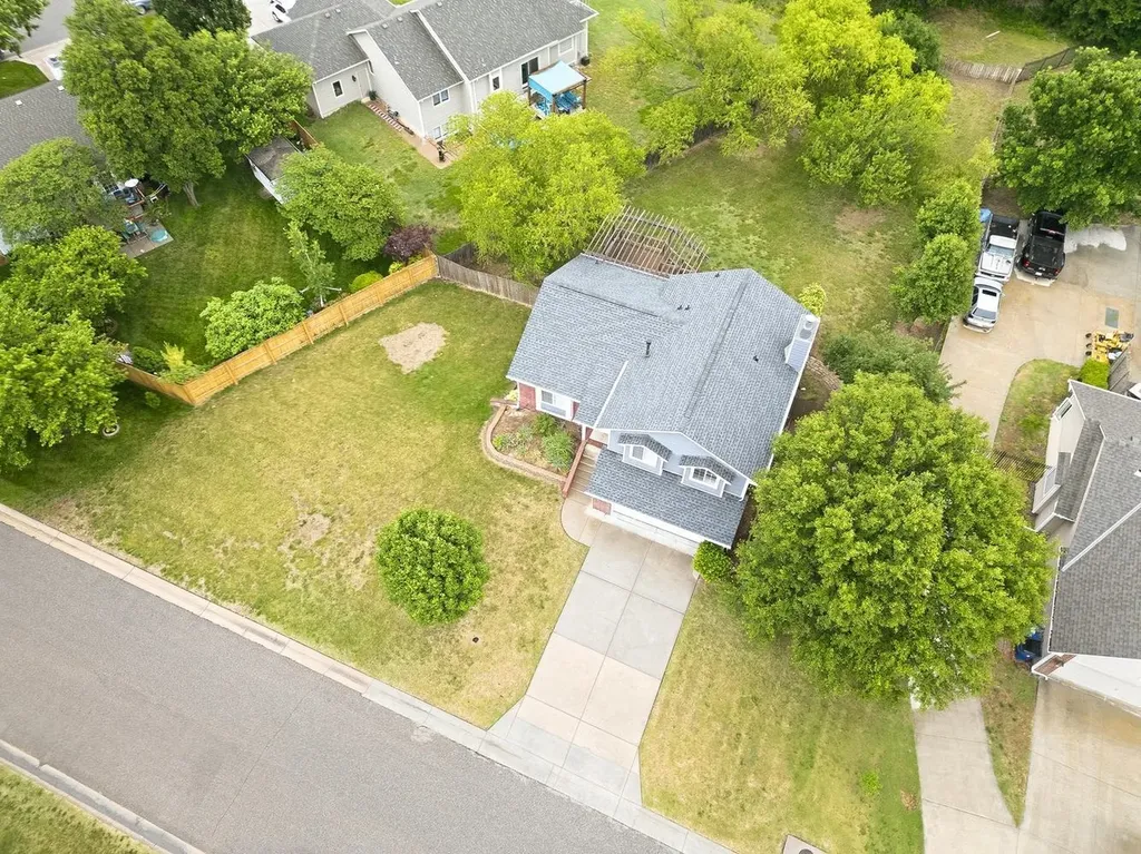 2438 N Tamarisk Street Derby KS 67037