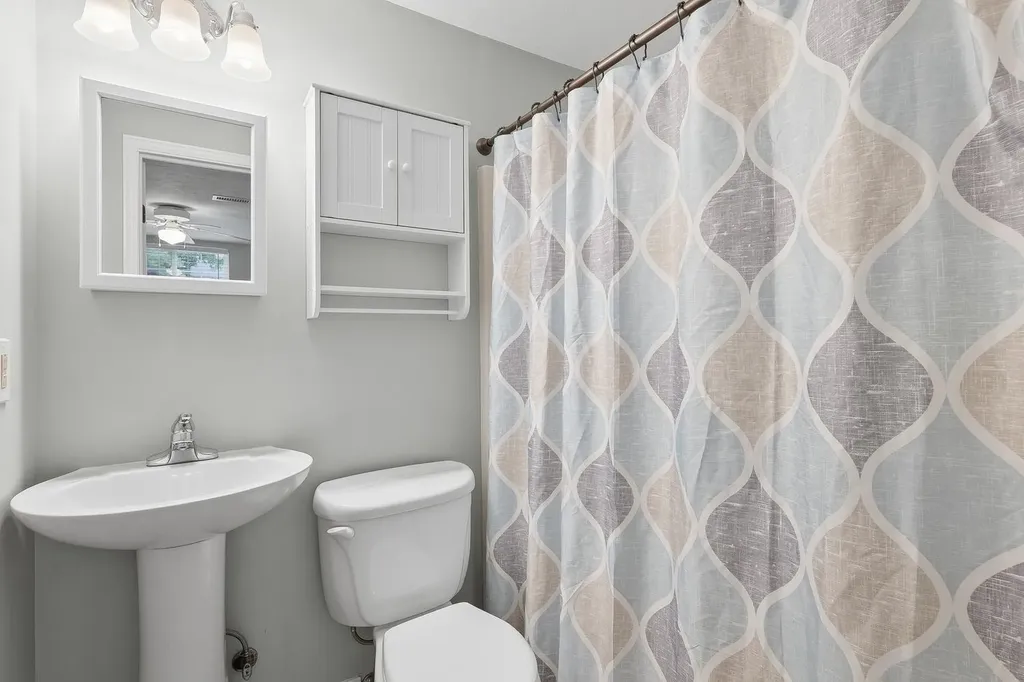 2438 N Tamarisk Street Derby KS 67037