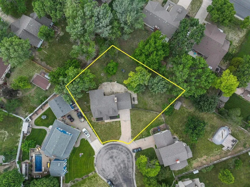 120 S Lexington Court Andover KS 67002