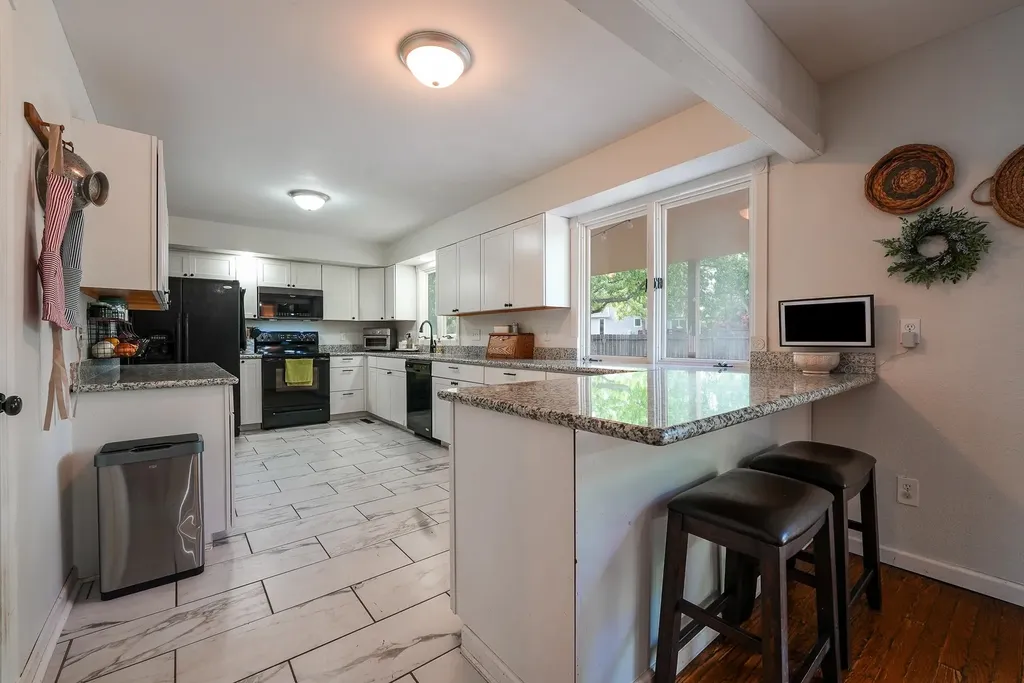 120 S Lexington Court Andover KS 67002