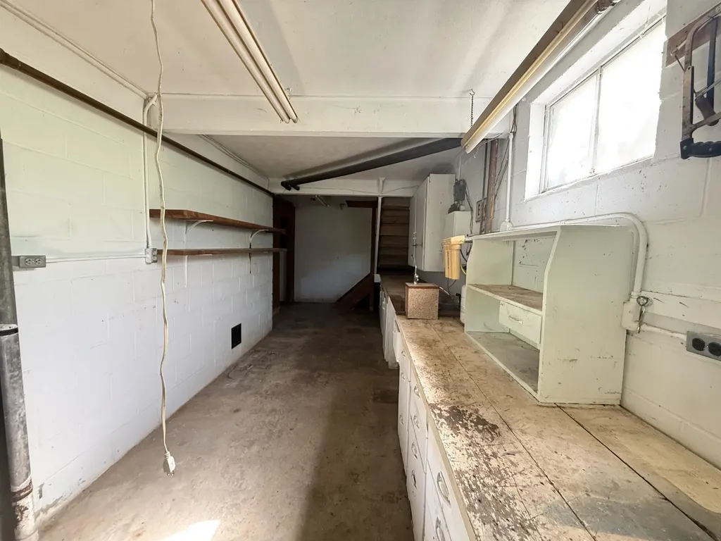 7086 Mill Cove Drive Manhattan KS 66503