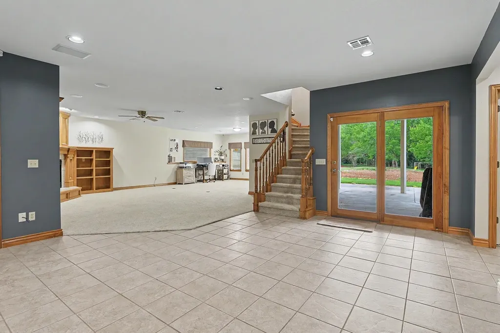 2500 S 383rd Court W Cheney KS 67025