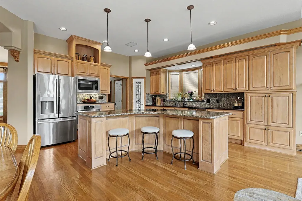 2500 S 383rd Court W Cheney KS 67025