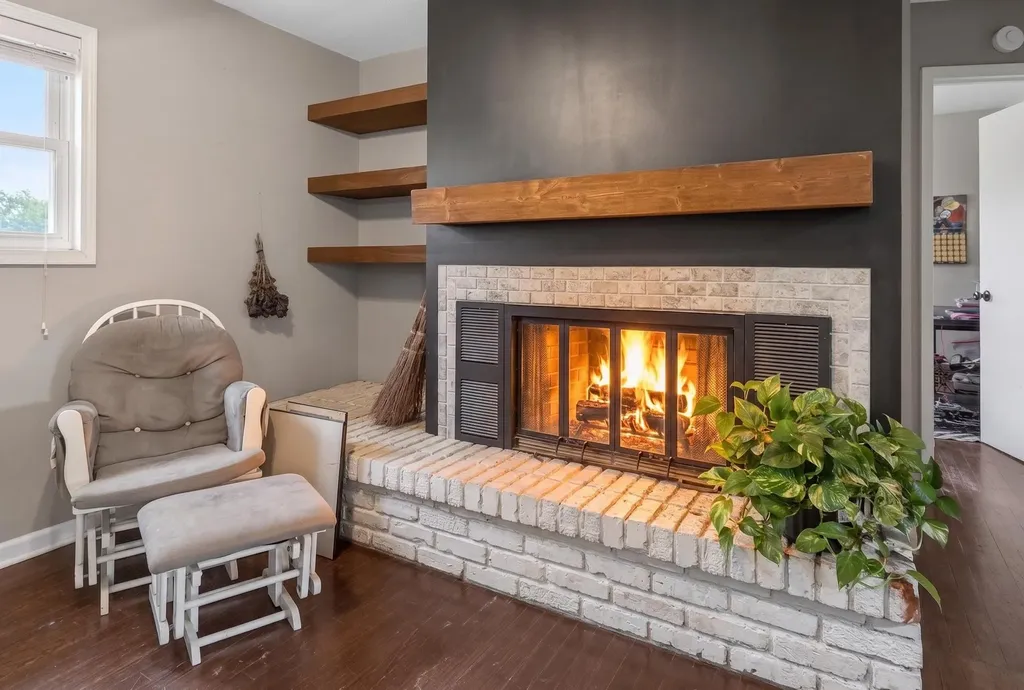 15798 S Prairie Creek Road Rose Hill KS 67133