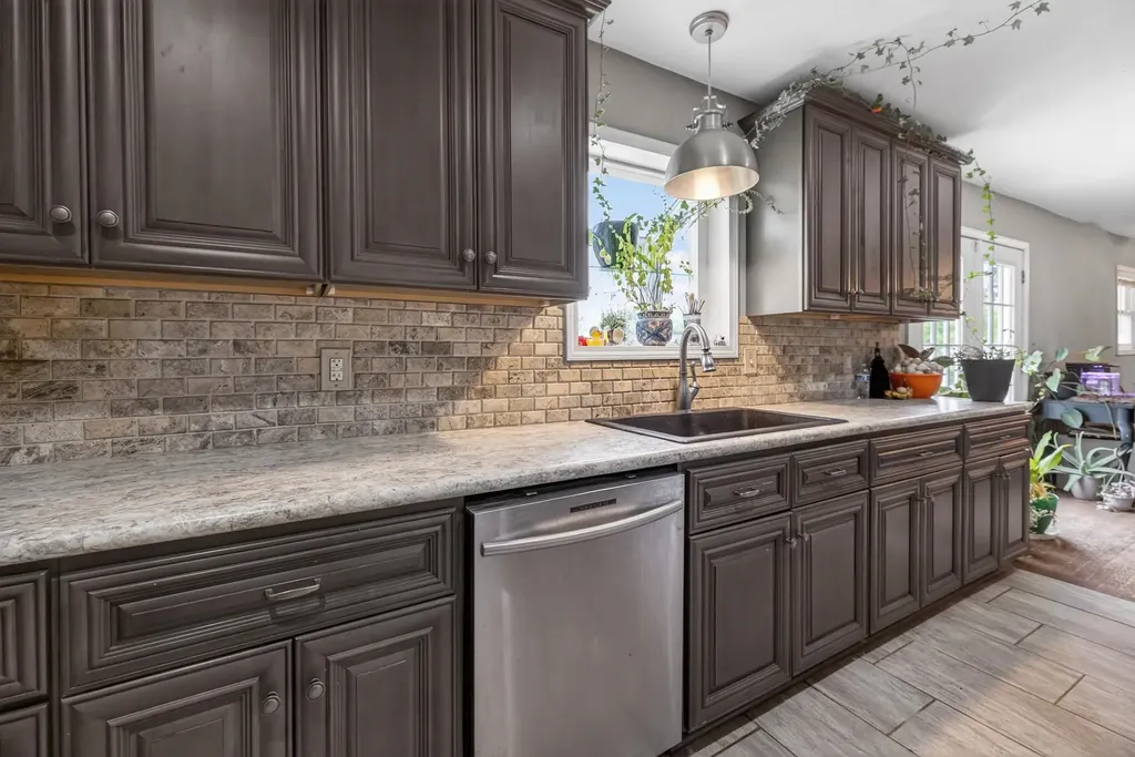 15798 SW Prairie Creek Road Rose Hill KS 67133