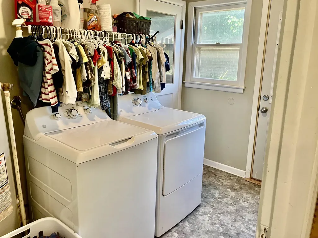 1629 E Gary Street Park City KS 67219