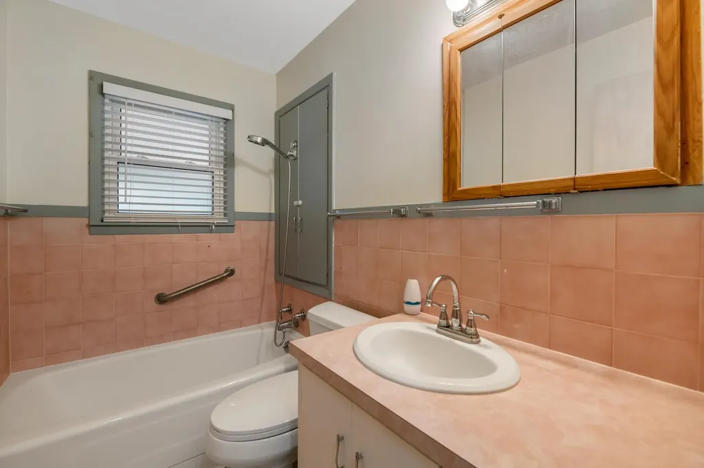 837 S Estelle Street Wichita KS 67211