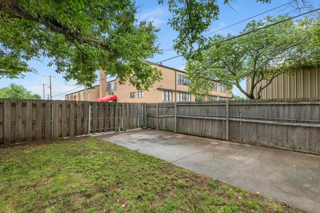 837 S Estelle Street Wichita KS 67211