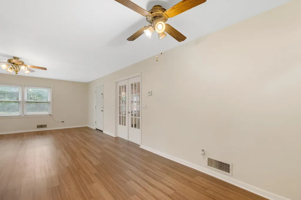 837 S Estelle Street Wichita KS 67211
