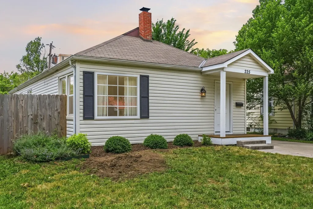 225 S Bleckley Drive Wichita KS 67218