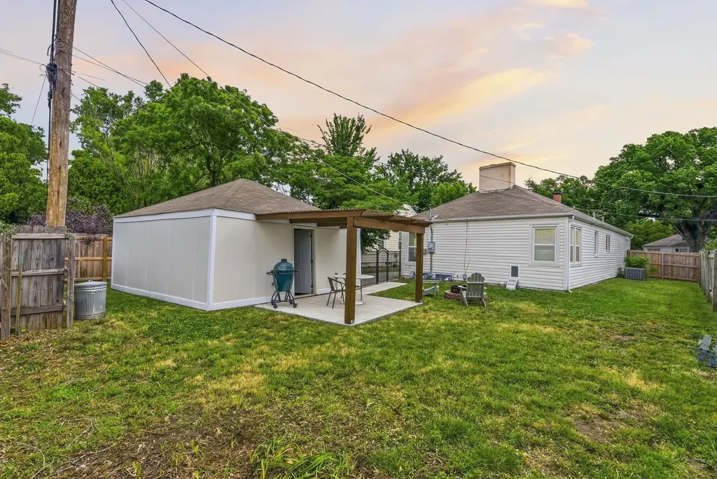 225 S Bleckley Drive Wichita KS 67218