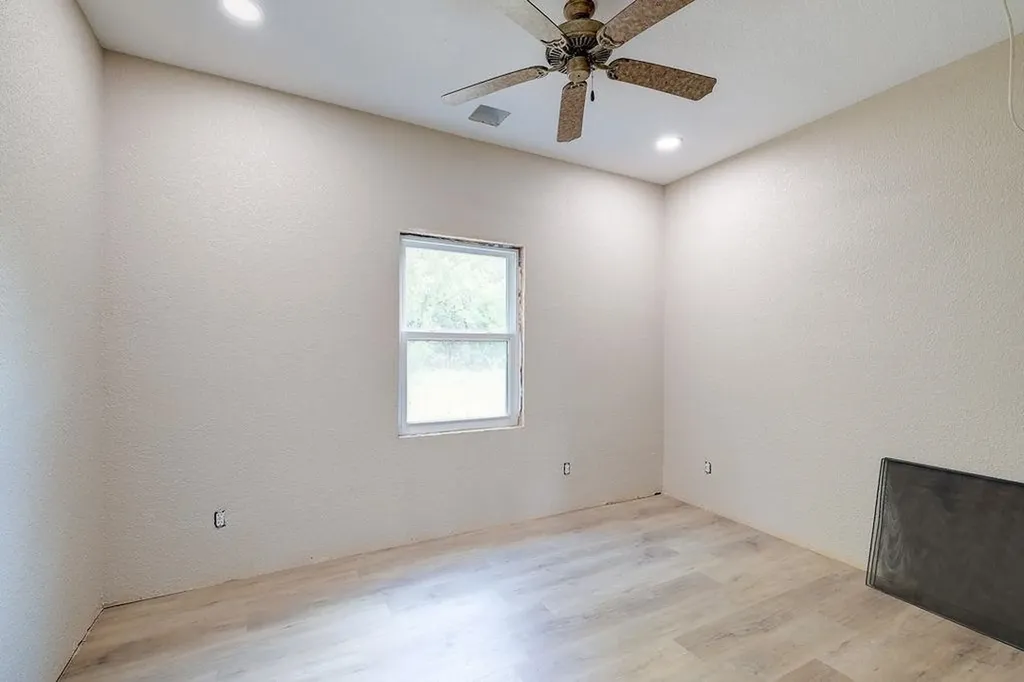 2118 W Radio Lane Arkansas City KS 67005