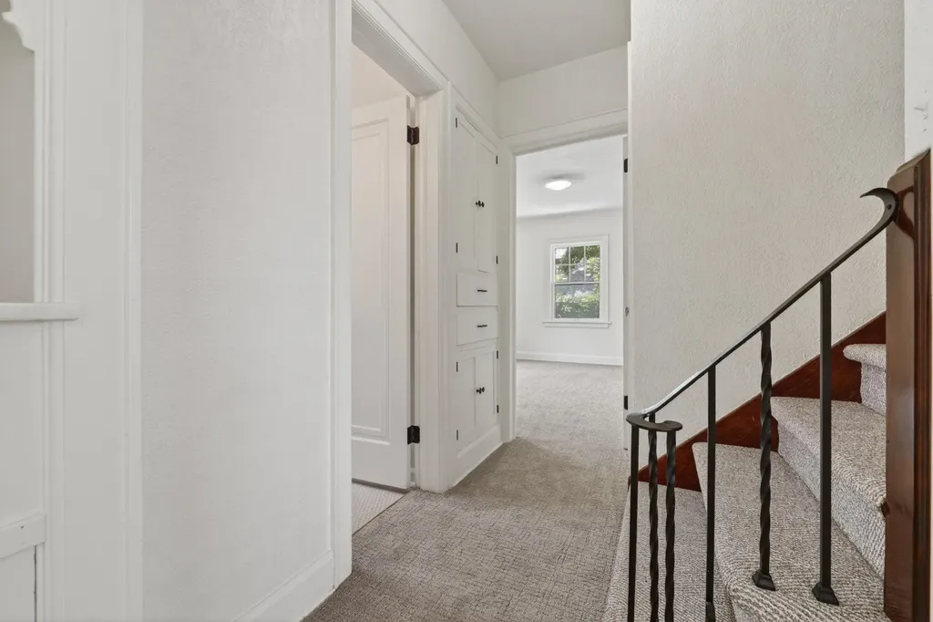 211 N Oliver Wichita KS 67208