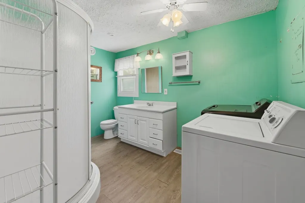 1015 S Glenn Street Wichita KS 67213