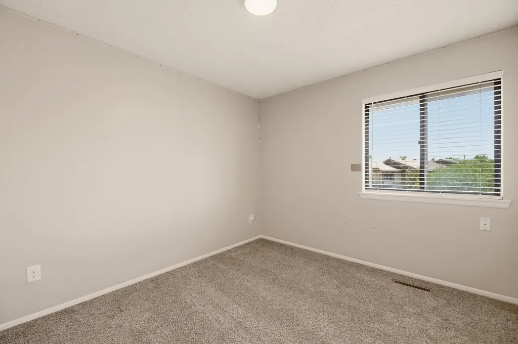 8201 E Harry Street Wichita KS 67207