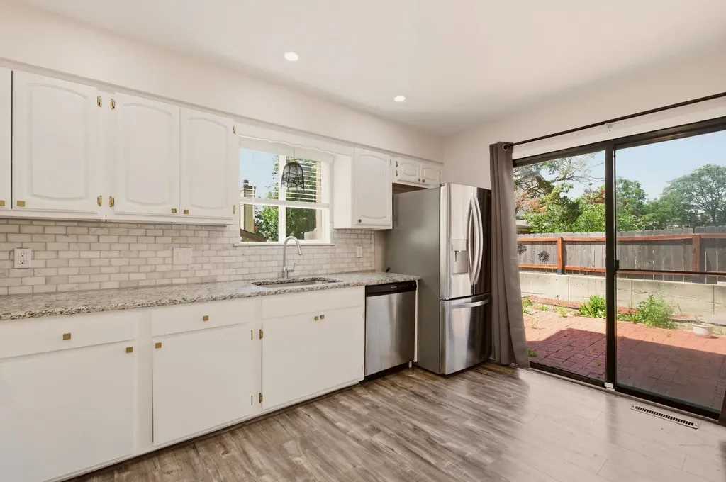 8201 E Harry Street Wichita KS 67207