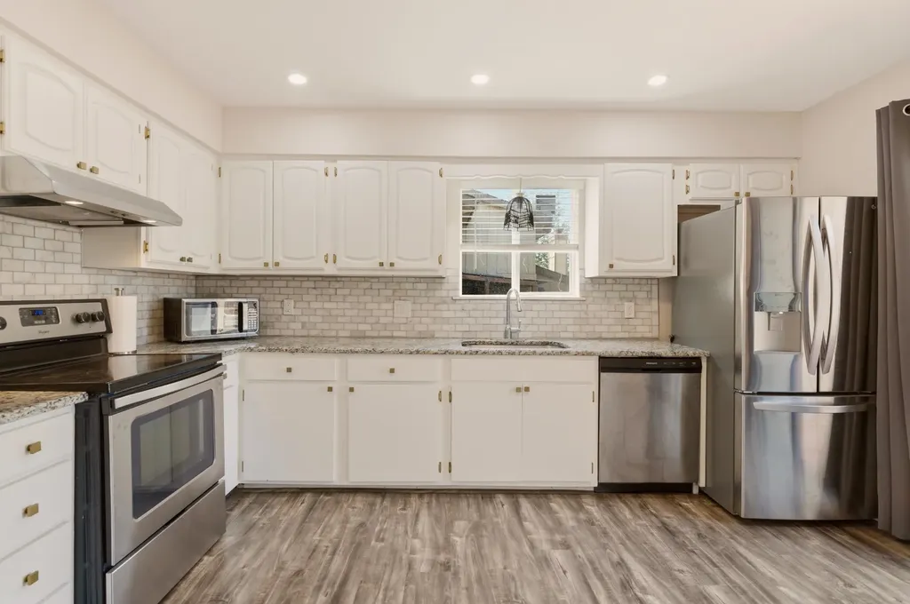 8201 E Harry Street Wichita KS 67207