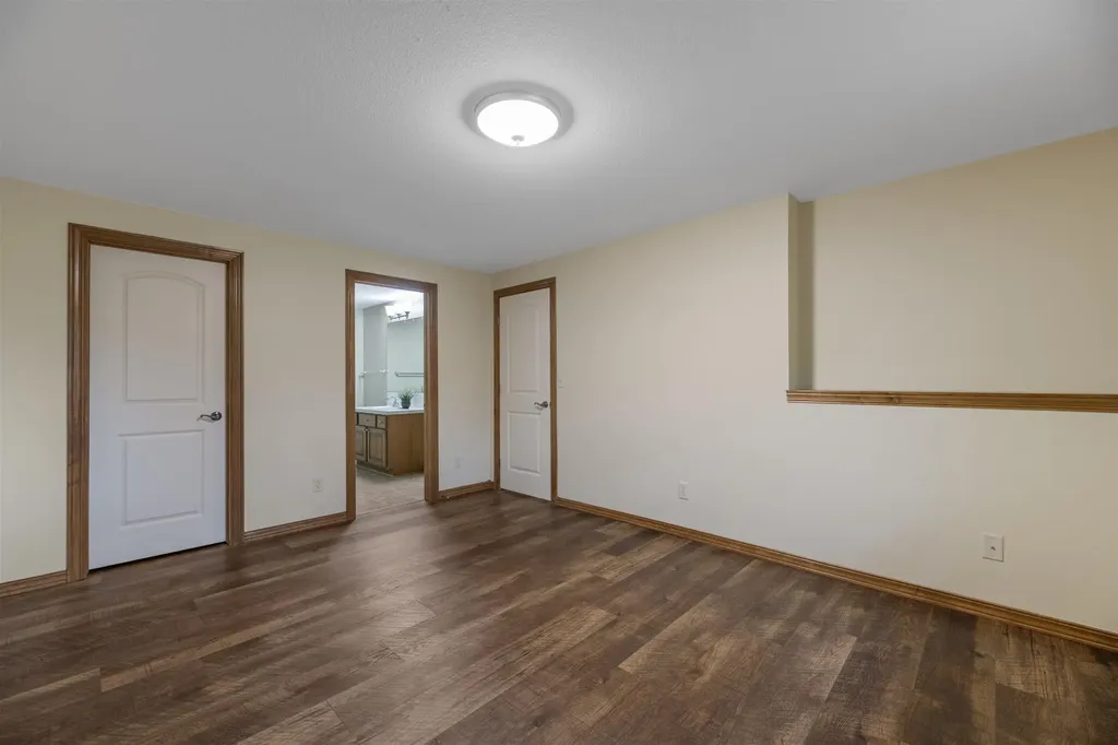 2405 N Peckham Court Wichita KS 67228