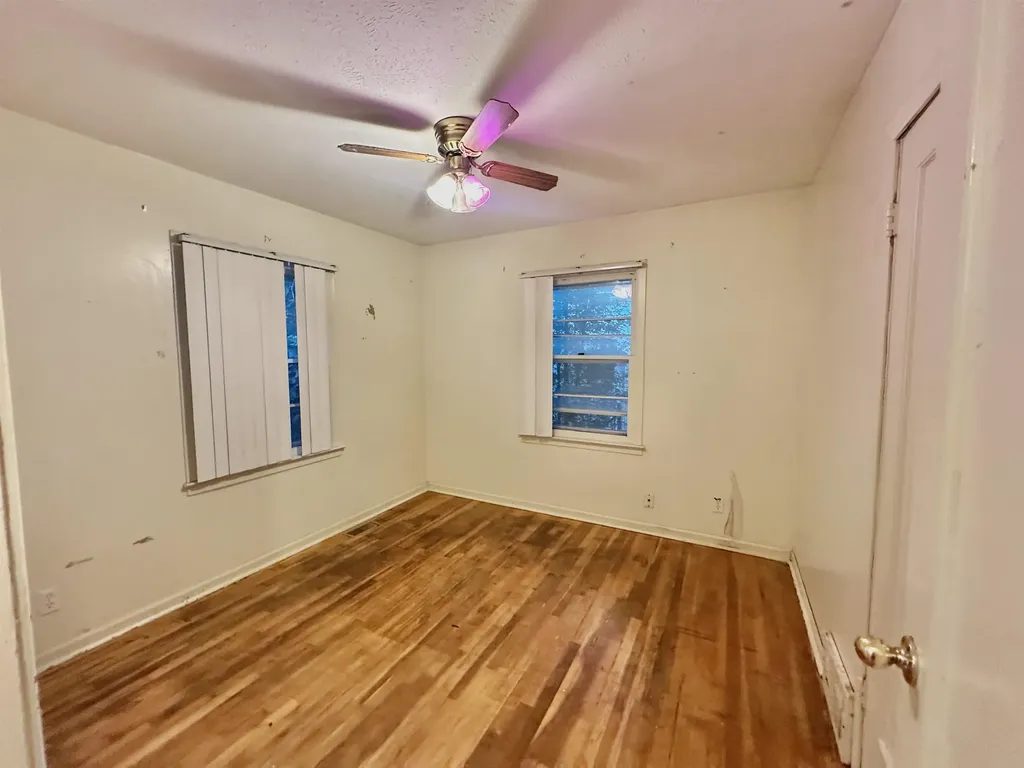 1158 N Crestway Wichita KS 67208