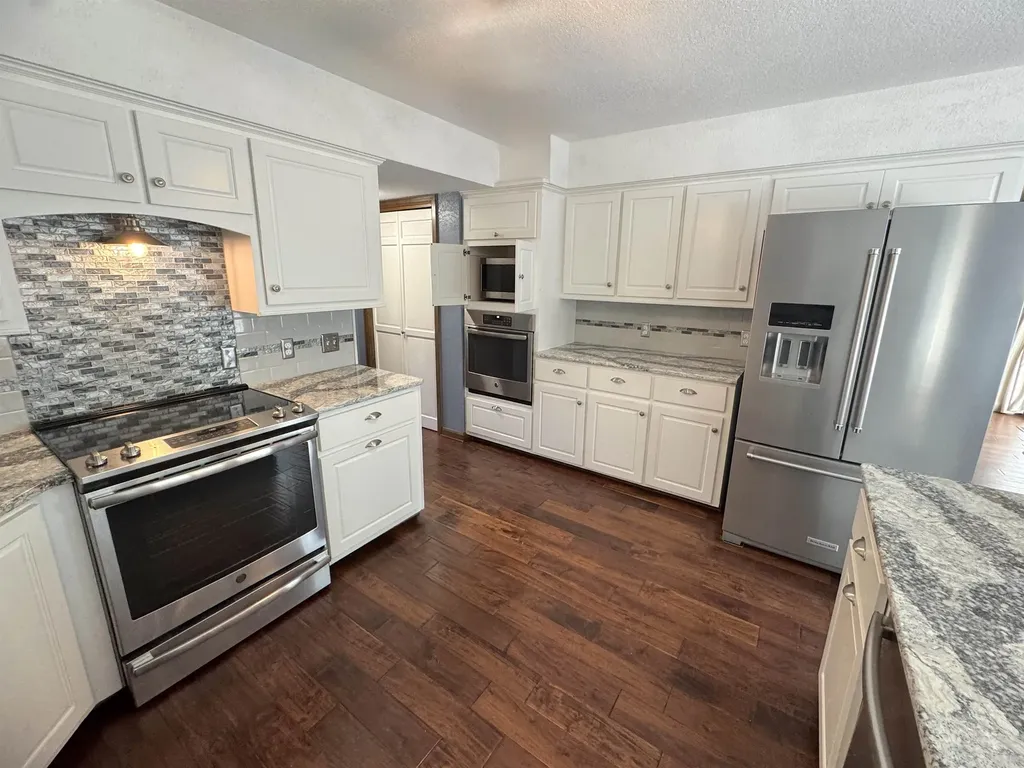 1861 N Chelsea Drive El Dorado KS 67042