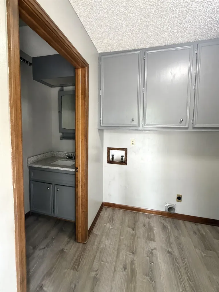 1861 N Chelsea Drive El Dorado KS 67042