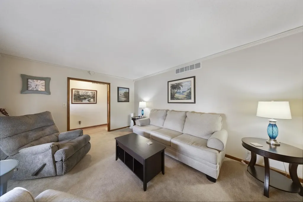 931 Trinity Drive Newton KS 67114