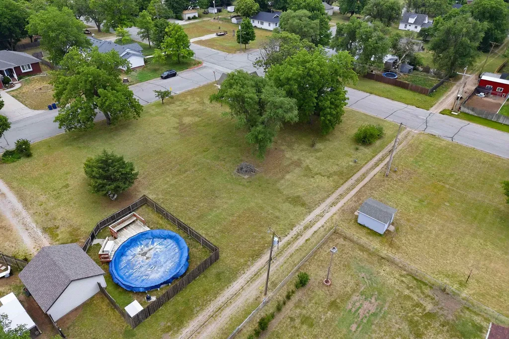 605 Doyle Street Garden Plain KS 67050