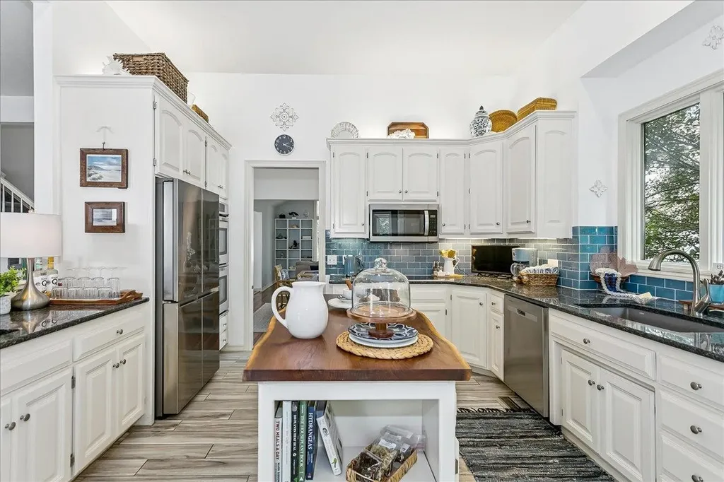 145 N Chelmsford Court Wichita KS 67230
