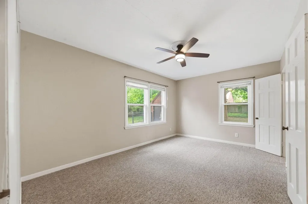 151 N Edgemoor Wichita KS 67208