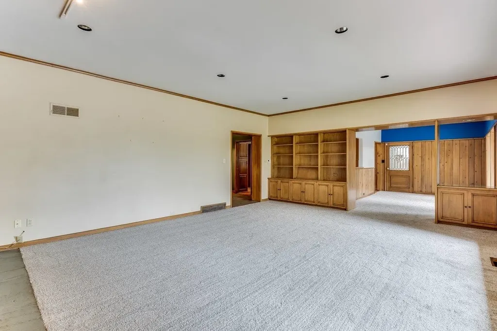 101 W 30th Avenue Hutchinson KS 67502