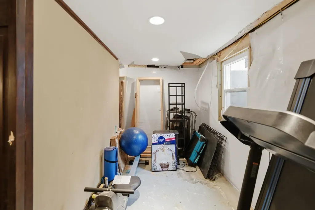 426 S Belmont Street Wichita KS 67218