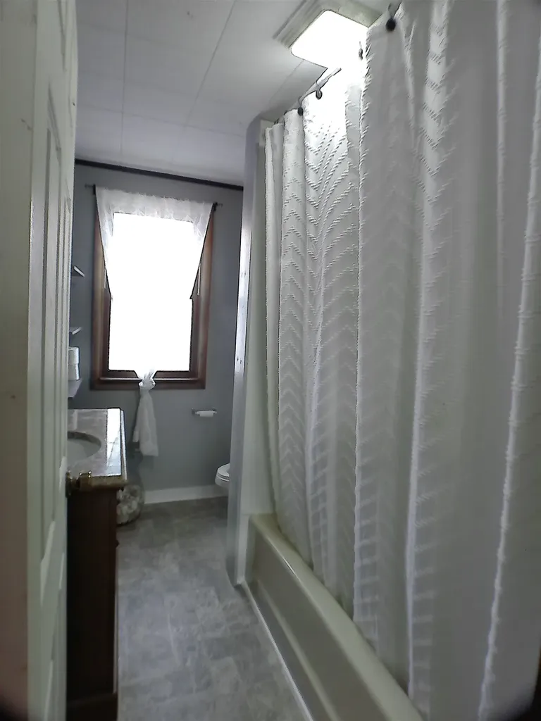 903 N Washington Wellington KS 67152