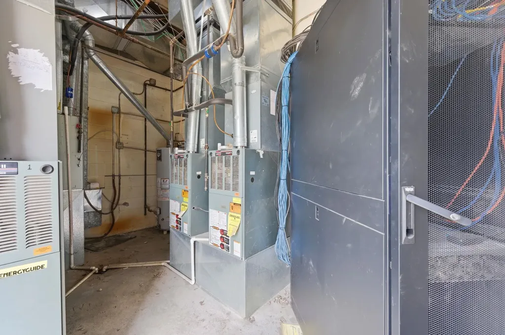 155 S Hydraulic Wichita KS 67211