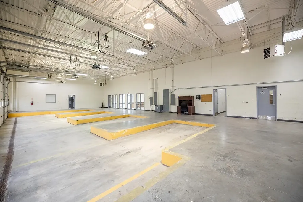 3900 E 12th Avenue Winfield KS 67156