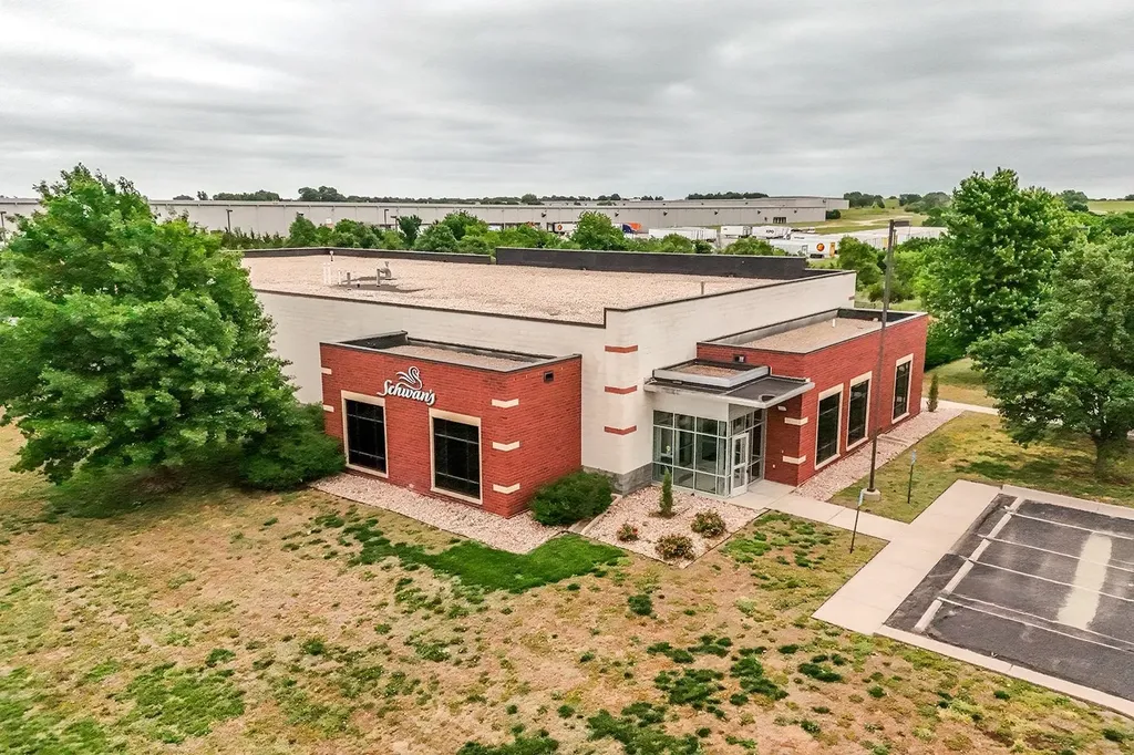 3900 E 12th Avenue Winfield KS 67156