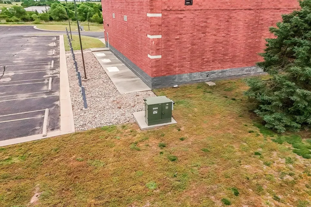 3900 E 12th Avenue Winfield KS 67156