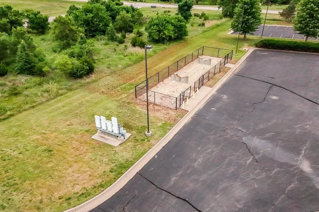 3900 E 12th Avenue Winfield KS 67156