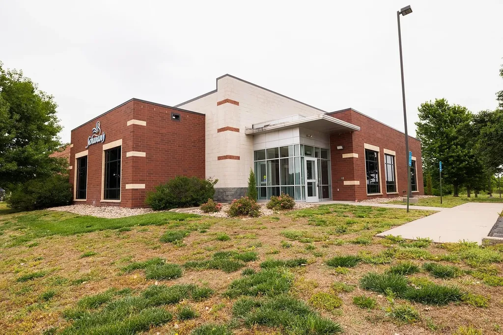 3900 E 12th Avenue Winfield KS 67156
