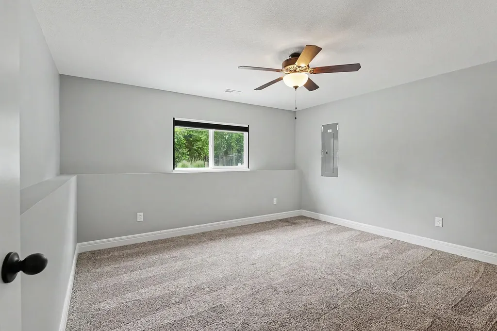 3817 N Estancia Wichita KS 67205