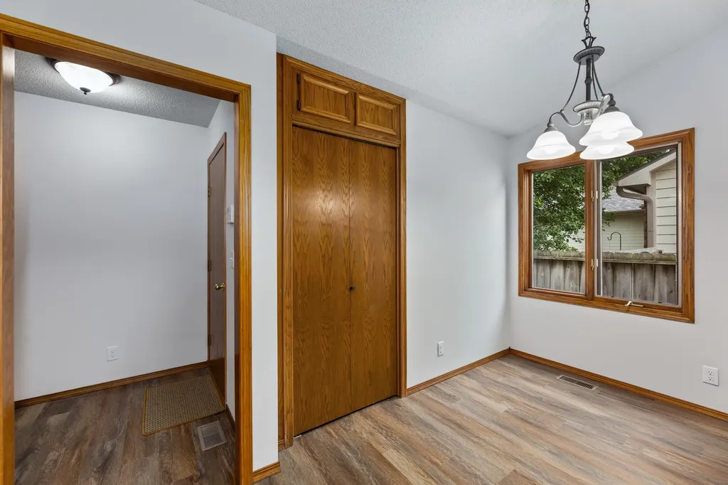 7406 W Westlawn Wichita KS 67205