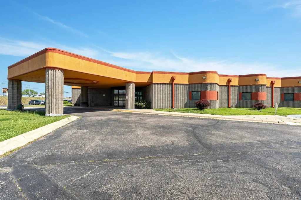 3232 N Summit Street Arkansas City KS 67005