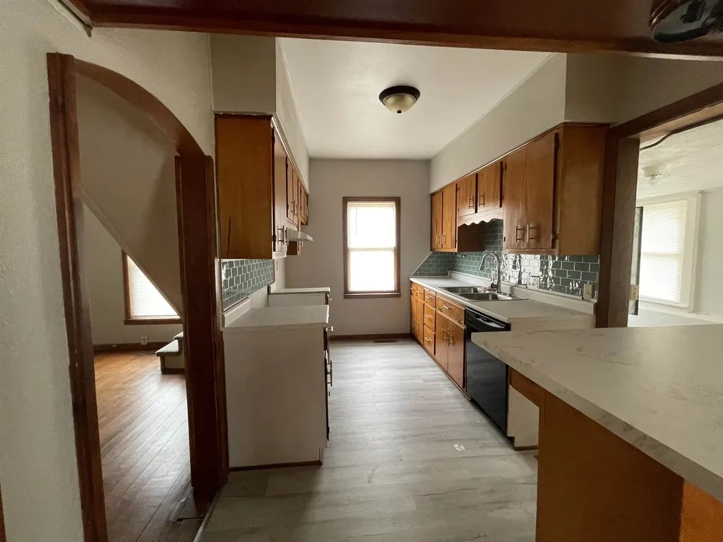 1031 N Jefferson Wellington KS 67152