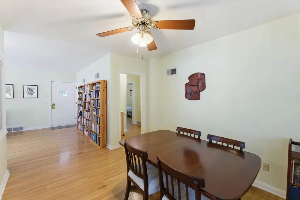 127 N Pinecrest Wichita KS 67208