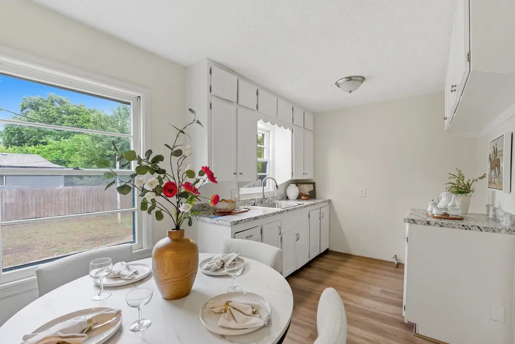 3018 E Southfork Court Wichita KS 67216